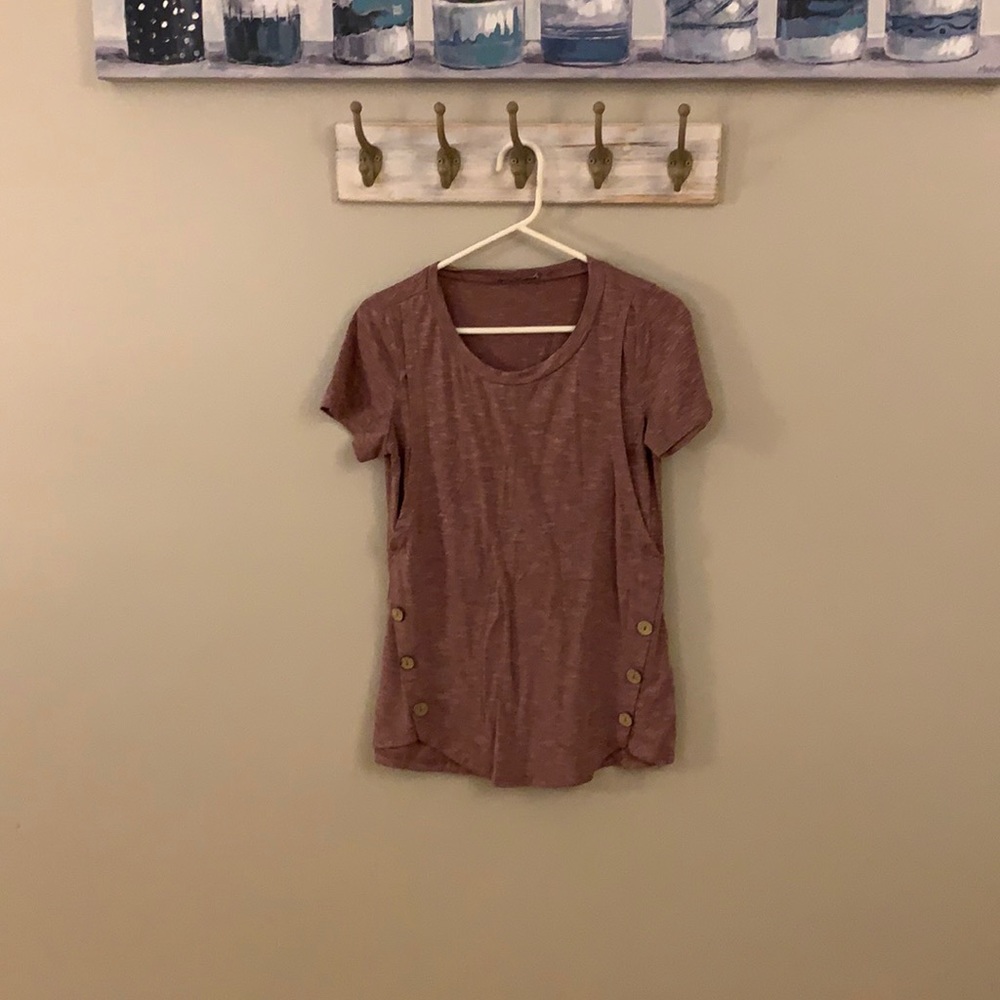 Quinee Maternity/Nursing Top